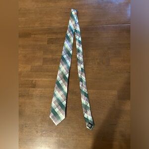 Men’s Van Heusen Tie!